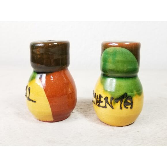 Salt & Pepper Shakers Folk Pottery Sal Pimienta 2 1/2" Ceramic 80's Home Decor - Picture 8 of 15